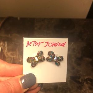 Betsey Johnson butterflies bow earrings NWT